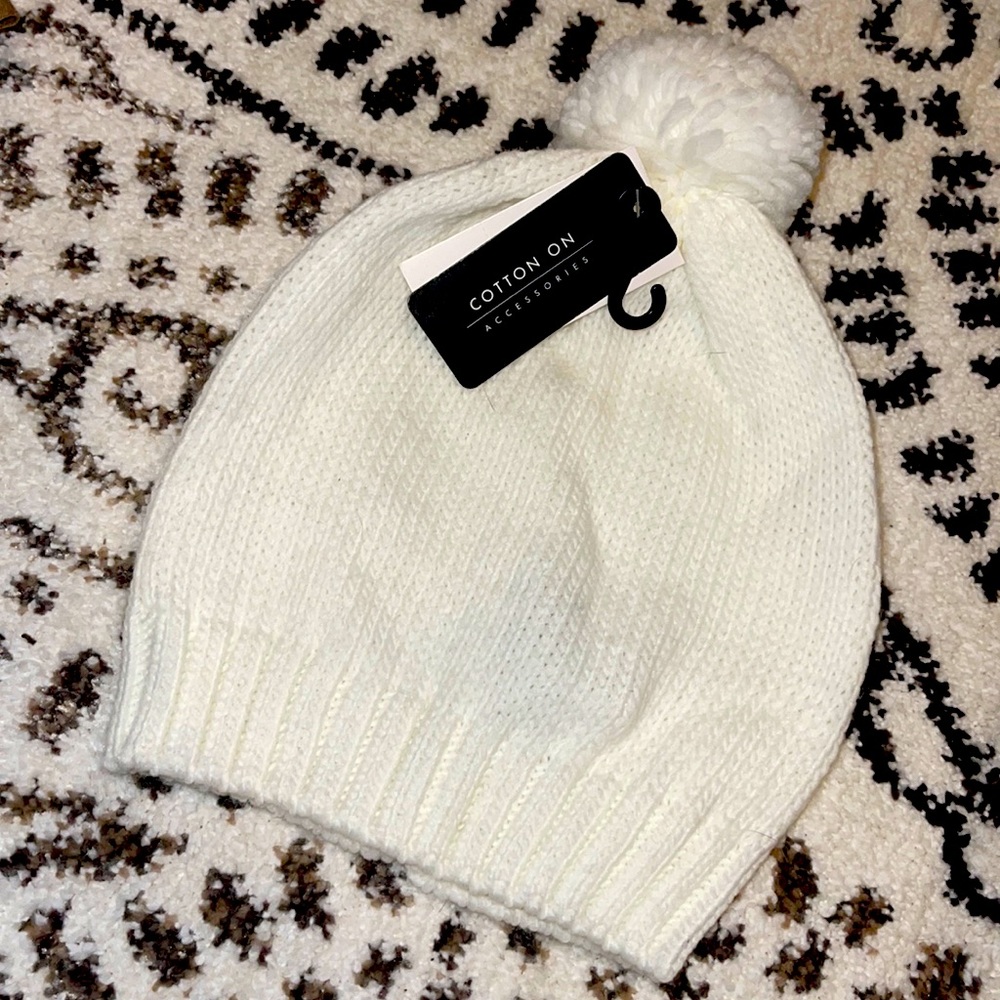 COTTON ON Everyday Pom Pom Beanie Accessory White w/ Tags